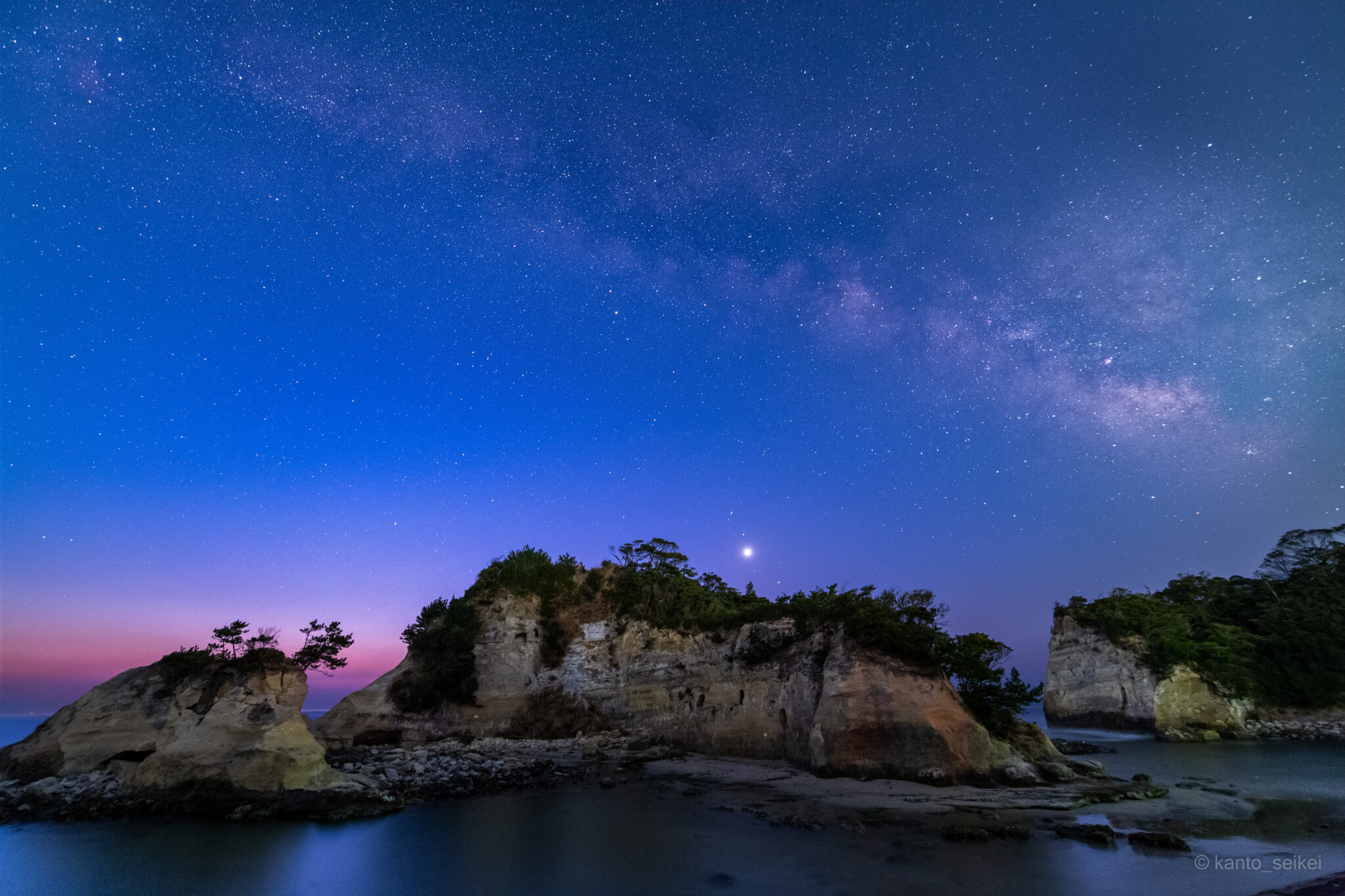 鵜原理想郷で天の川を撮影（千葉県勝浦市） | 関東星空・星景写真